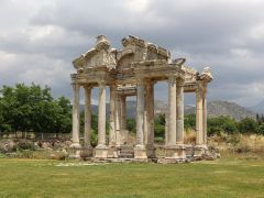 Apollon Tapınağı,  Afrodisyas Karacasu Aydın